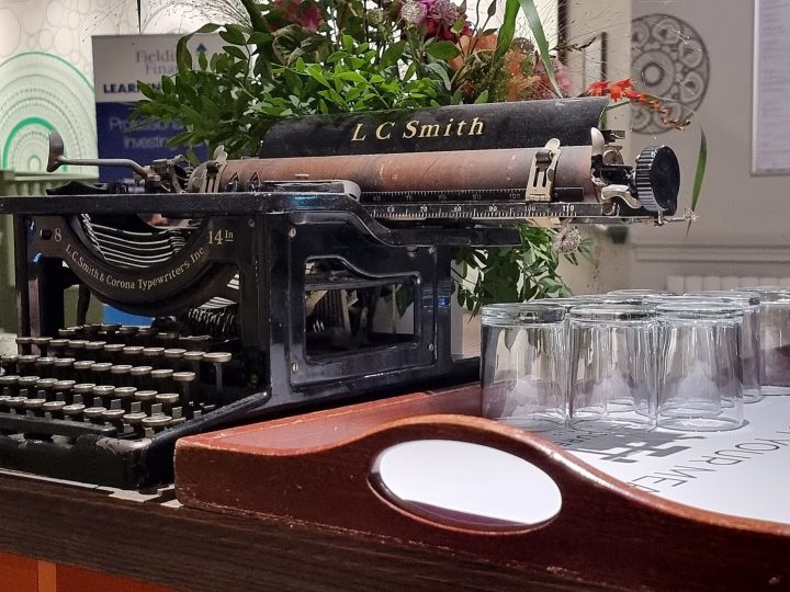 Historic „L. C. Smith & Corona Typewriters Inc. 14 inch“ as decoration in Hotel Mercure Bristol Grand (The Grand), Broad