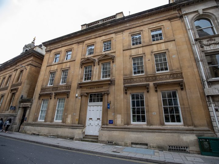 5-8, Broad Street